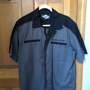 Men’s Harley-Davidson button down shirt large